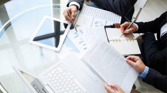 企業(yè)不想經(jīng)營，轉(zhuǎn)讓比較好還是注銷比較好